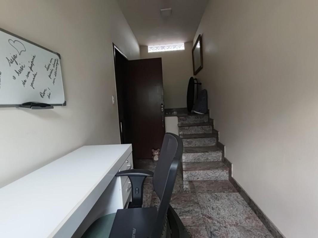 Casa, Conjunto Califórnia, 3 Quartos, 3 Vagas, 2 Suítes