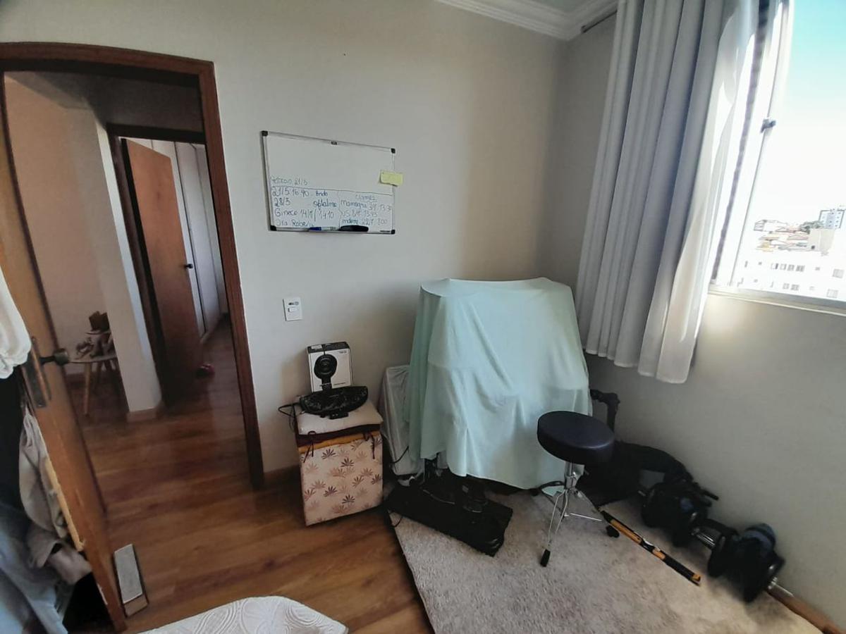 Apartamento, Santa Cruz, 2 Quartos, 1 Vaga