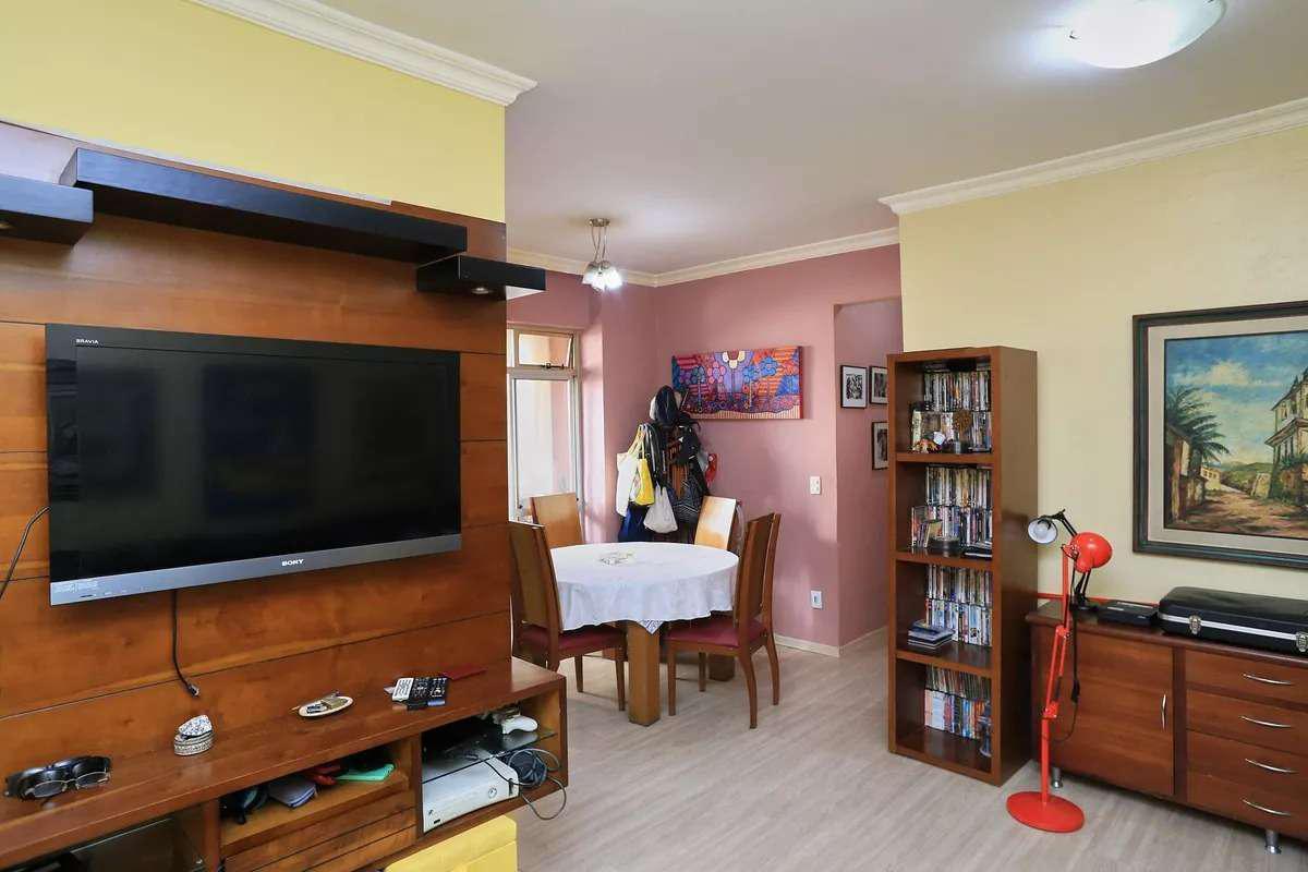 Apartamento, Sagrada Família, 3 Quartos, 1 Vaga, 1 Suíte