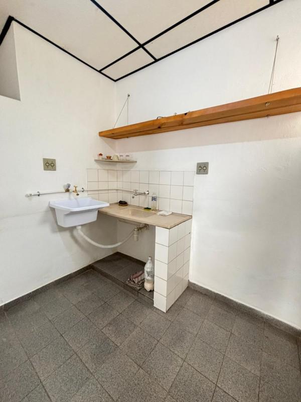 Casa, Sagrada Família, 1 Quarto, 1 Vaga