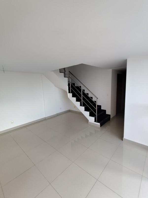 Cobertura, Jardim América, 3 Quartos, 2 Vagas, 1 Suíte