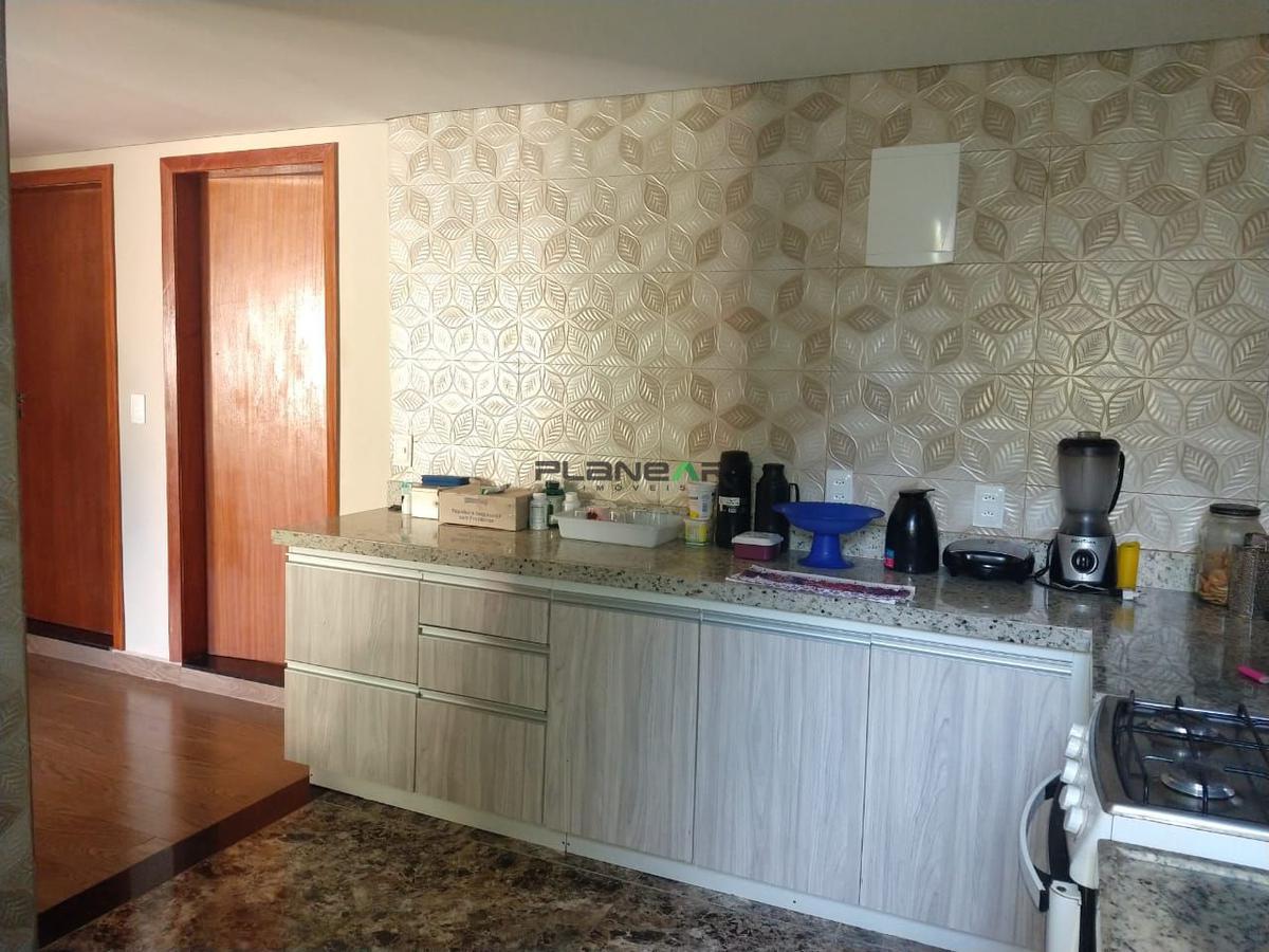 Casa, Novo Riacho, 3 Quartos, 4 Vagas, 1 Suíte