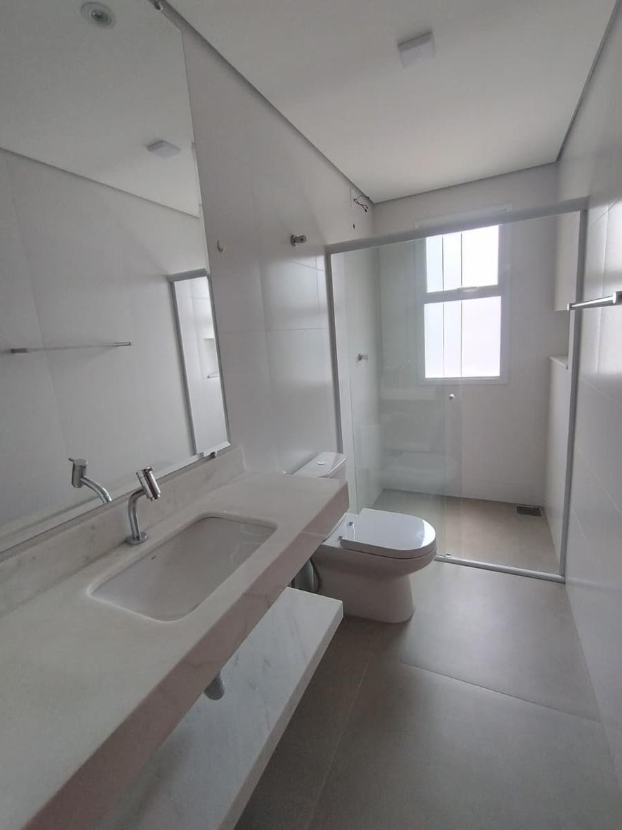 Apartamento, Centro, 3 Quartos, 2 Vagas, 1 Suíte