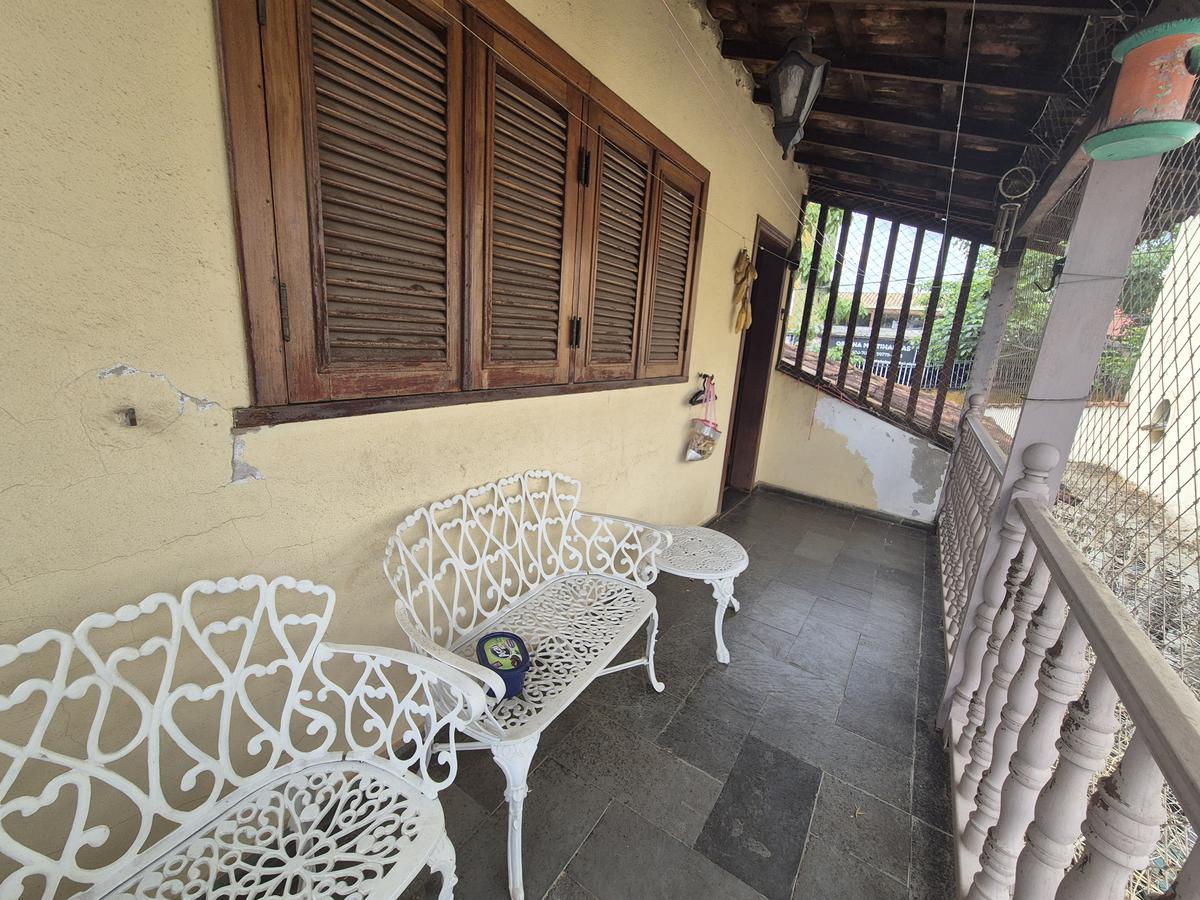 Casa, Jardim América, 5 Quartos, 3 Vagas, 1 Suíte
