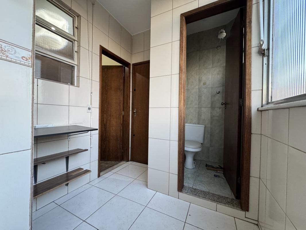 Apartamento, Sagrada Família, 3 Quartos, 2 Vagas, 1 Suíte