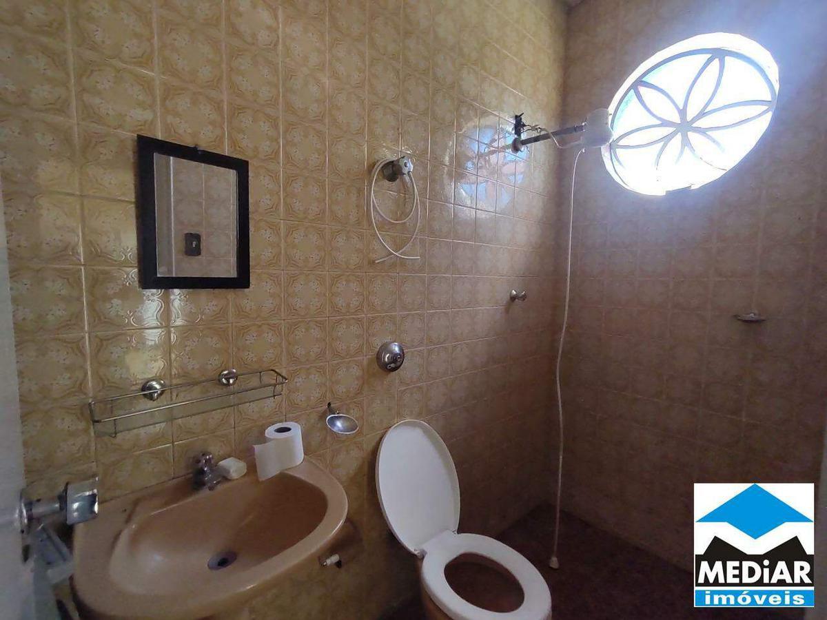 Casa, Colégio Batista, 6 Quartos, 4 Vagas, 1 Suíte