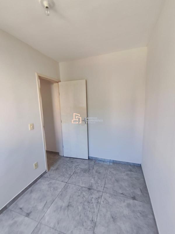Apartamento, Solar do Barreiro, 2 Quartos, 1 Vaga