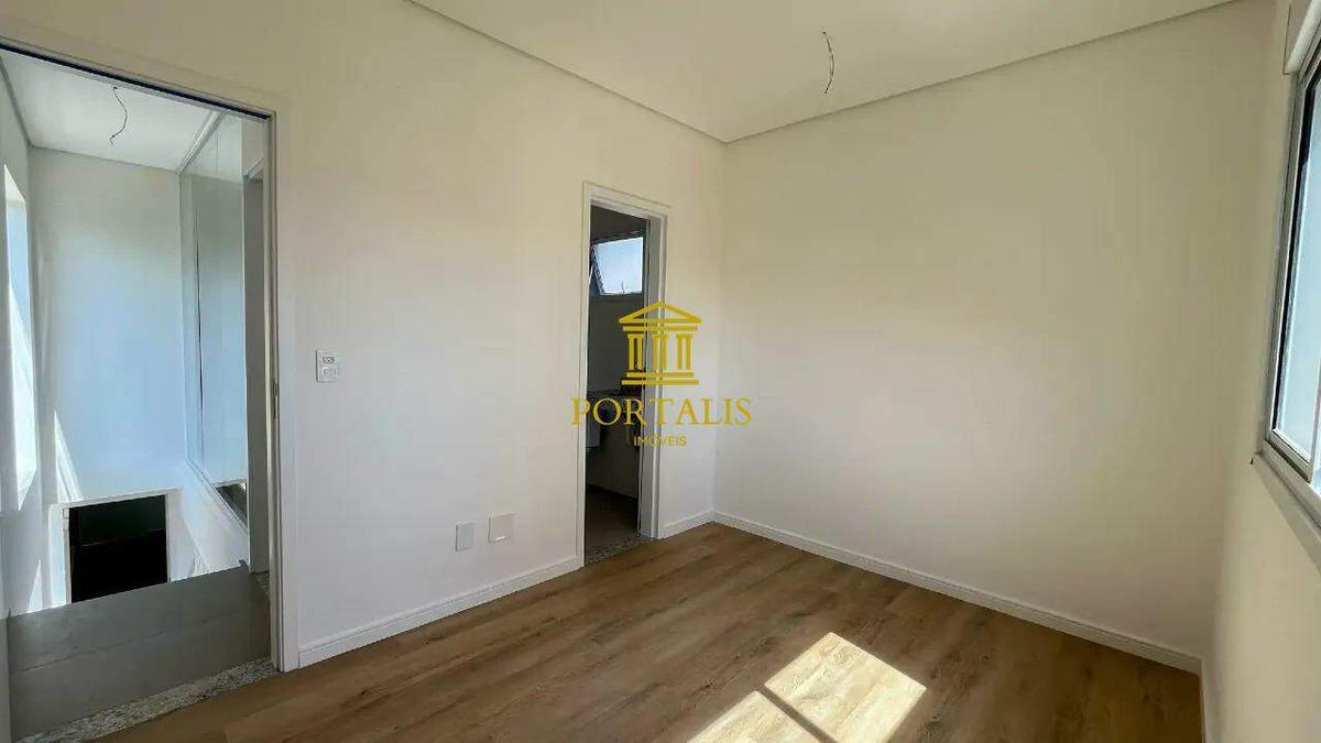 Cobertura, Santa Efigênia, 2 Quartos, 2 Vagas, 2 Suítes