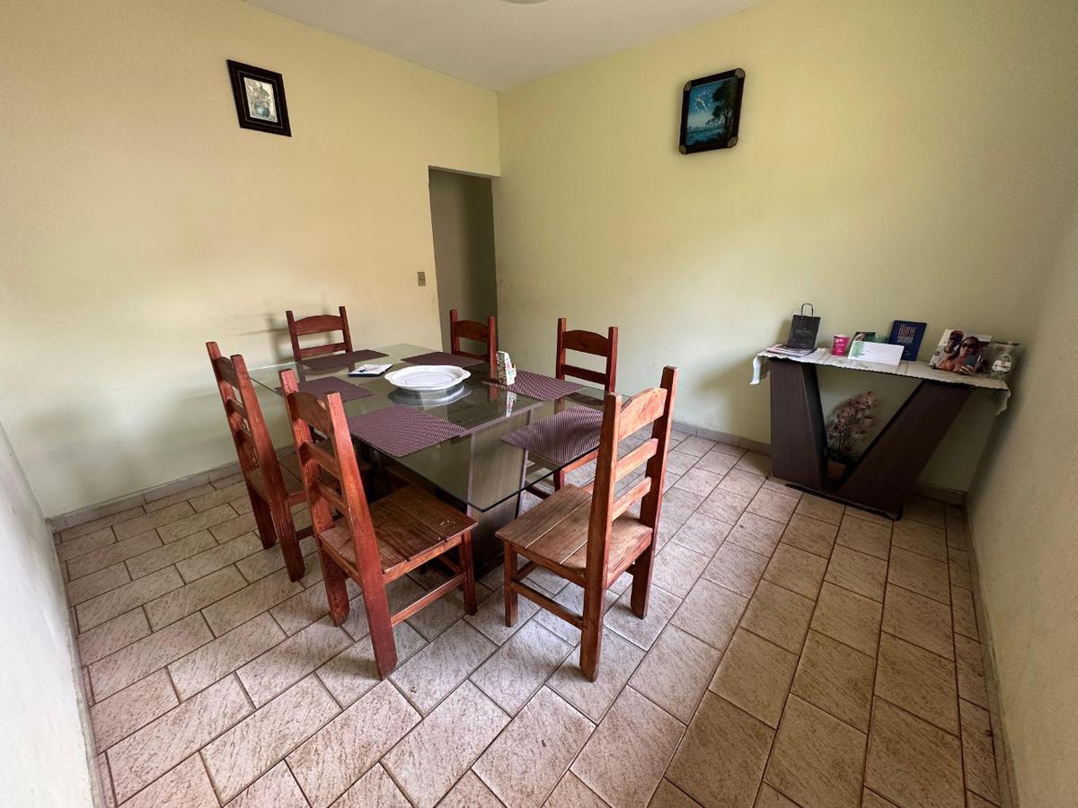 Casa, Santa Rosa, 4 Quartos, 8 Vagas, 2 Suítes