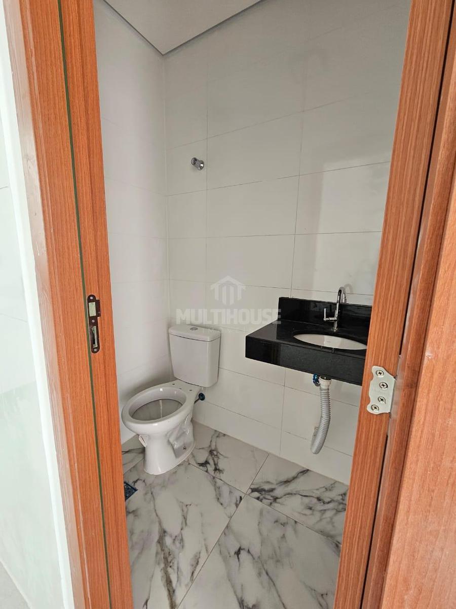 Casa, Jardim Leblon, 2 Quartos, 1 Vaga, 1 Suíte