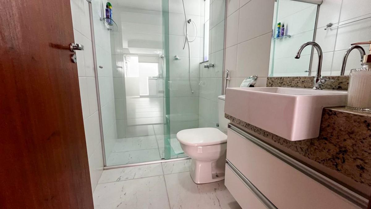 Casa, Santa Efigênia, 3 Quartos, 2 Vagas, 2 Suítes