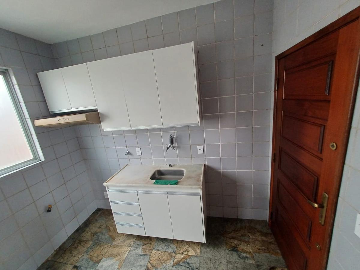 Apartamento, Sagrada Família, 3 Quartos, 2 Vagas, 1 Suíte