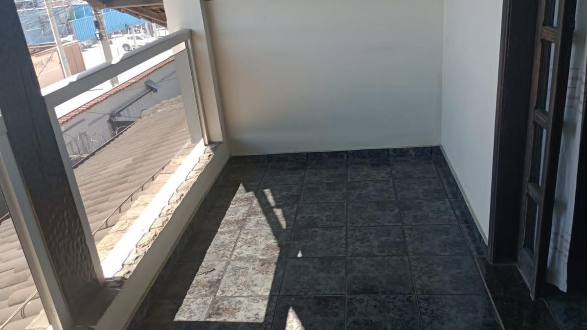 Casa, Santa Cruz, 3 Quartos, 4 Vagas, 1 Suíte