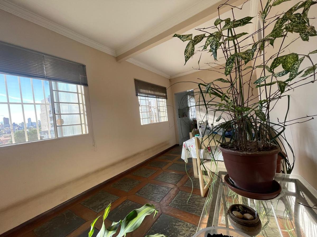 Casa, Sagrada Família, 6 Quartos, 2 Vagas, 1 Suíte