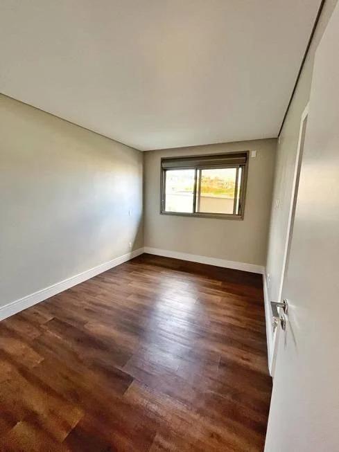 Casa, Alphaville - Lagoa dos Ingleses, 4 Quartos, 4 Vagas, 2 Suítes