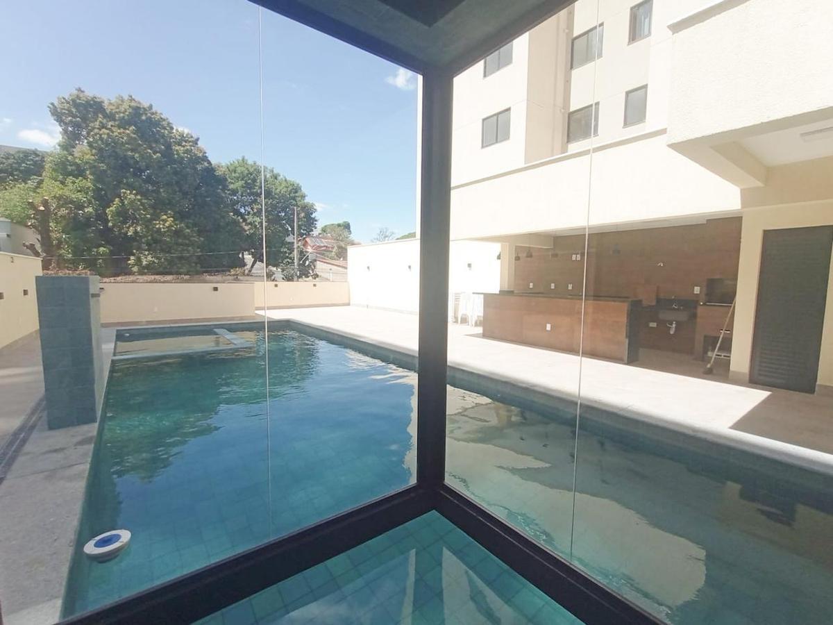 Apartamento, Serrano, 2 Quartos, 1 Vaga