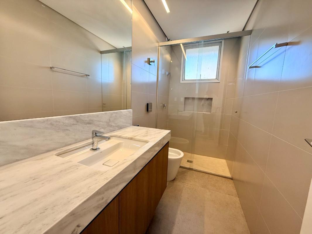 Apartamento, Lourdes, 4 Quartos, 2 Vagas, 1 Suíte