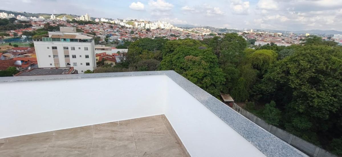 Cobertura, Serrano, 2 Quartos, 2 Vagas, 1 Suíte