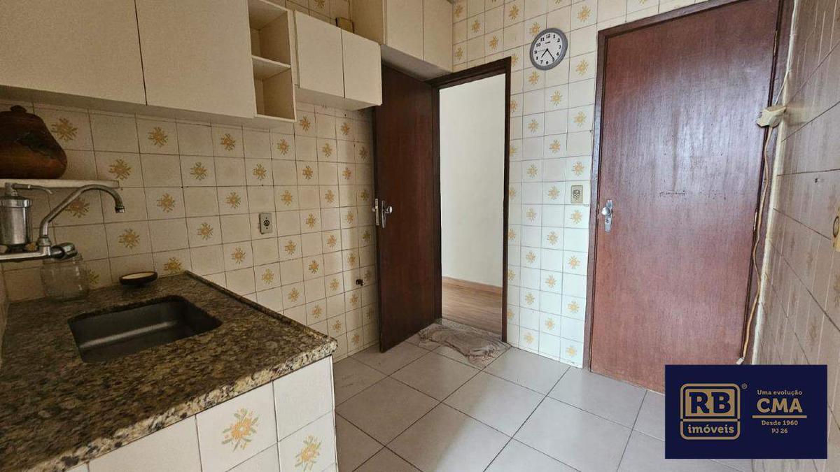 Apartamento, Sagrada Família, 2 Quartos, 1 Vaga