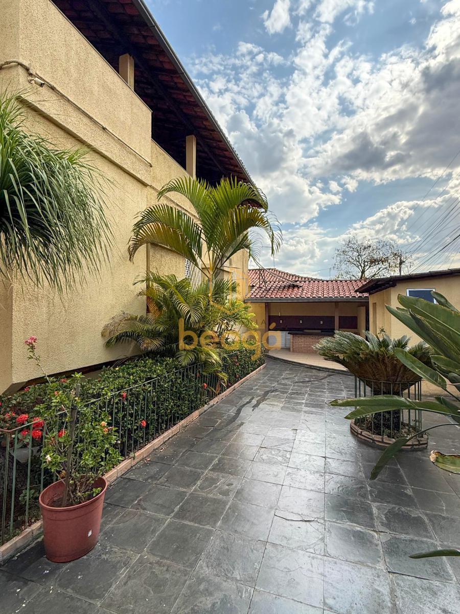 Casa, Carlos Prates, 3 Quartos, 2 Vagas