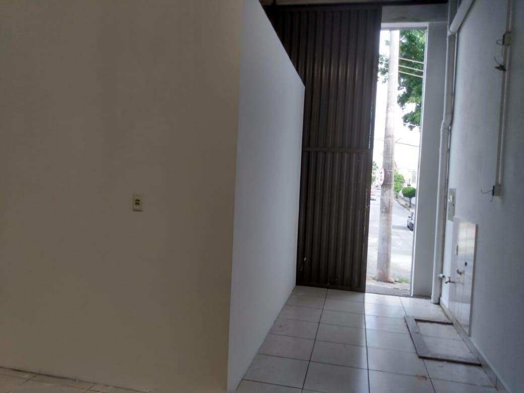 Galpão, Céu Azul, 0 Quarto, 0 Vaga