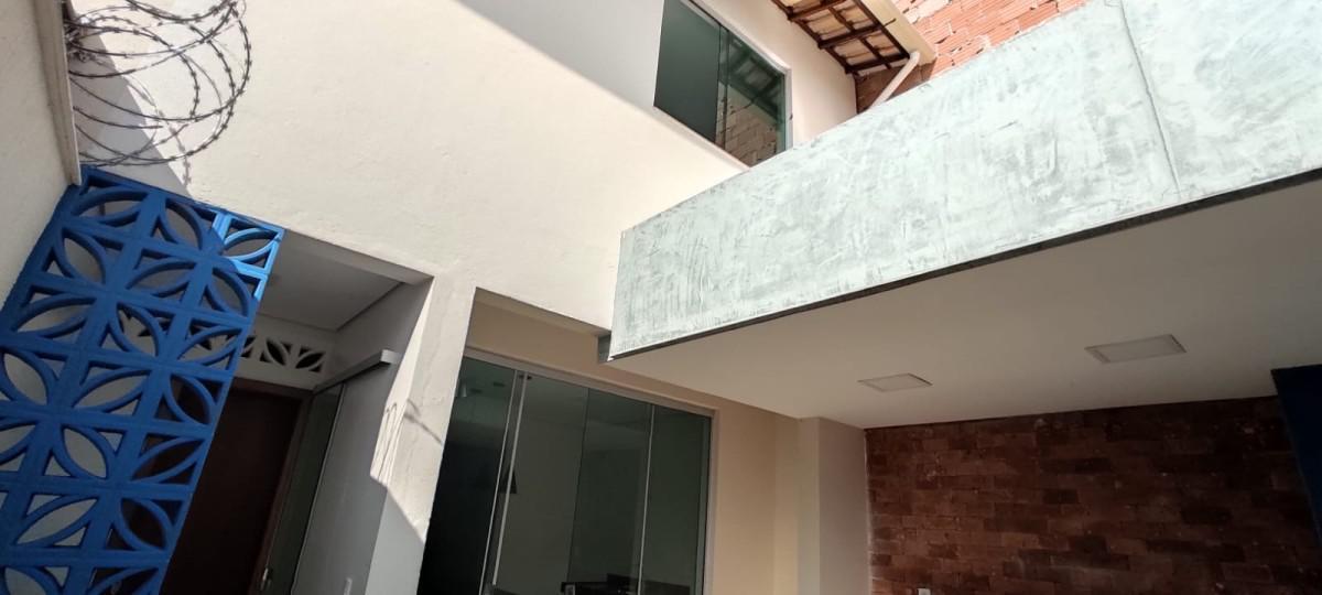 Casa, Jardim Vitória, 2 Quartos, 1 Vaga