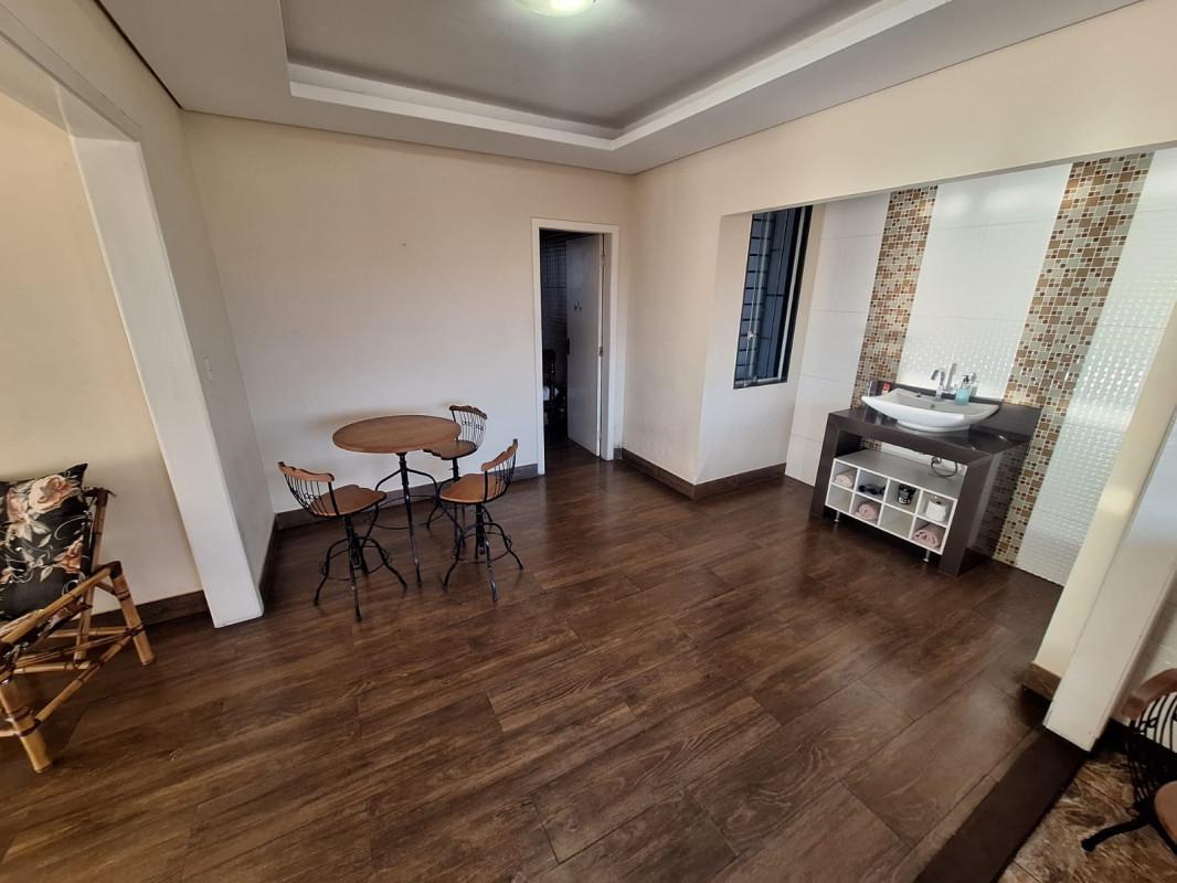 Casa, Sevilha (2 Seção), 3 Quartos, 2 Vagas, 1 Suíte