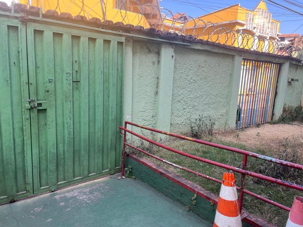 Casa, Centro, 0 Quarto, 0 Vaga