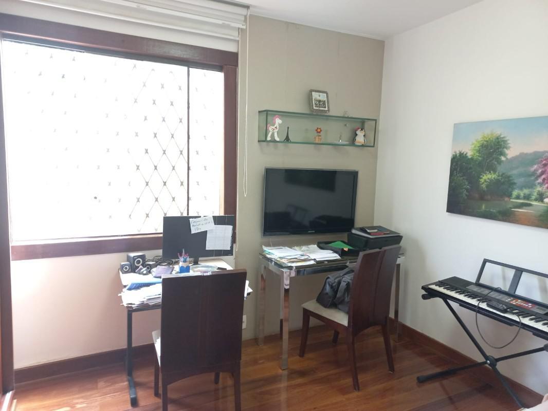 Casa, Itapoã, 3 Quartos, 3 Vagas, 1 Suíte