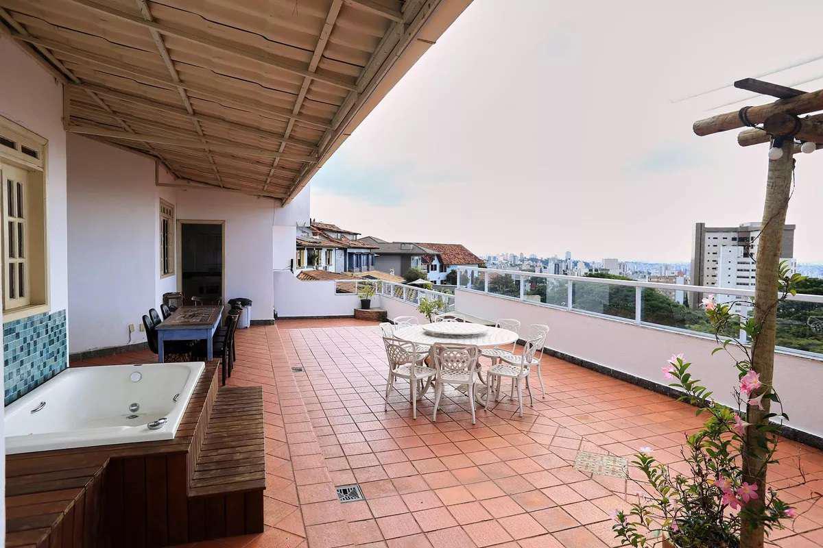 Casa, Mangabeiras, 4 Quartos, 4 Vagas, 1 Suíte