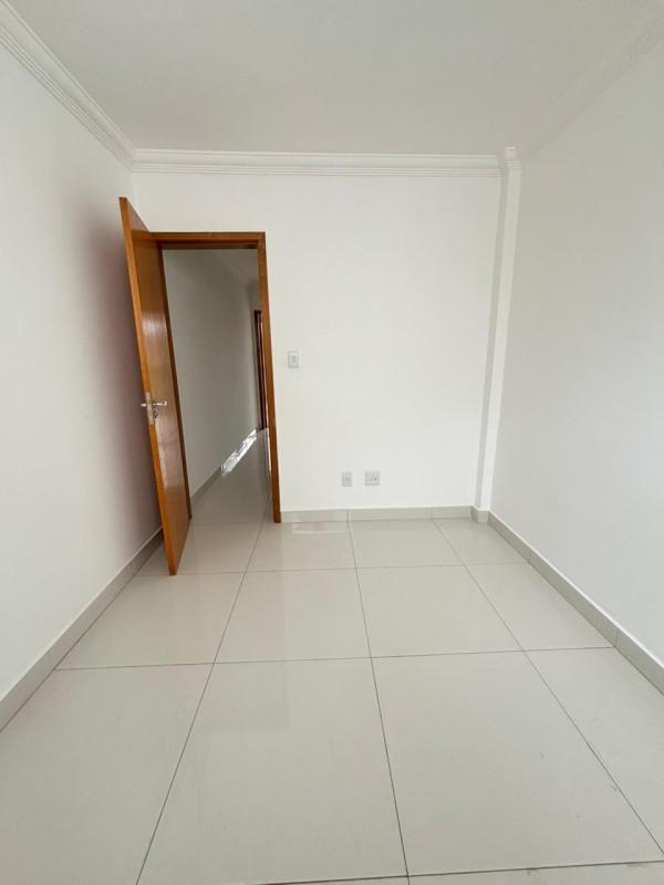 Casa, Jardim Guanabara, 2 Quartos, 2 Vagas