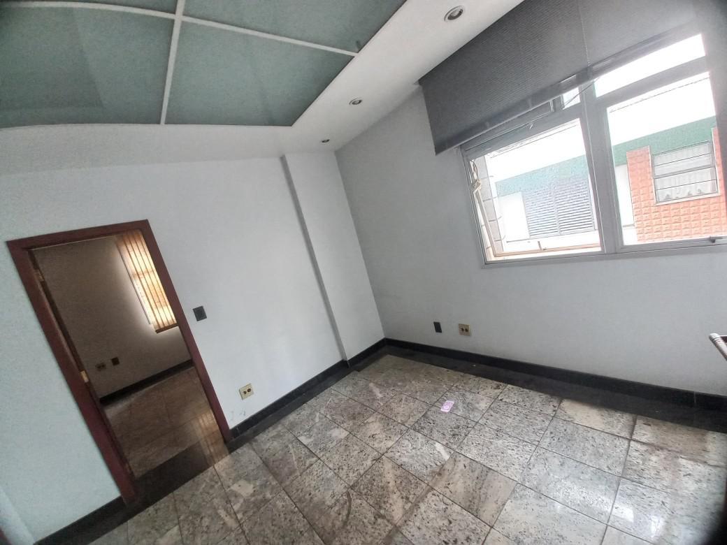 Sala, Savassi, 0 Quarto, 0 Vaga