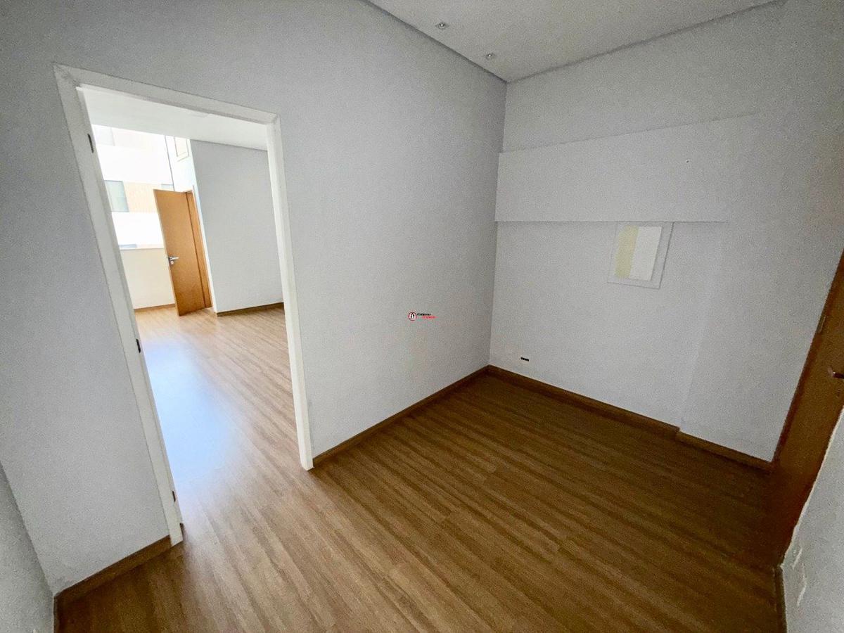Sala, São José, 0 Quarto, 1 Vaga