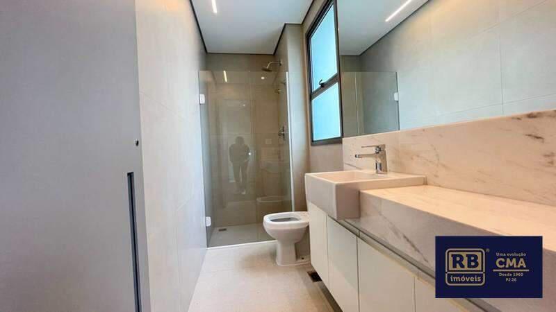 Apartamento, Funcionários, 2 Quartos, 2 Vagas, 1 Suíte