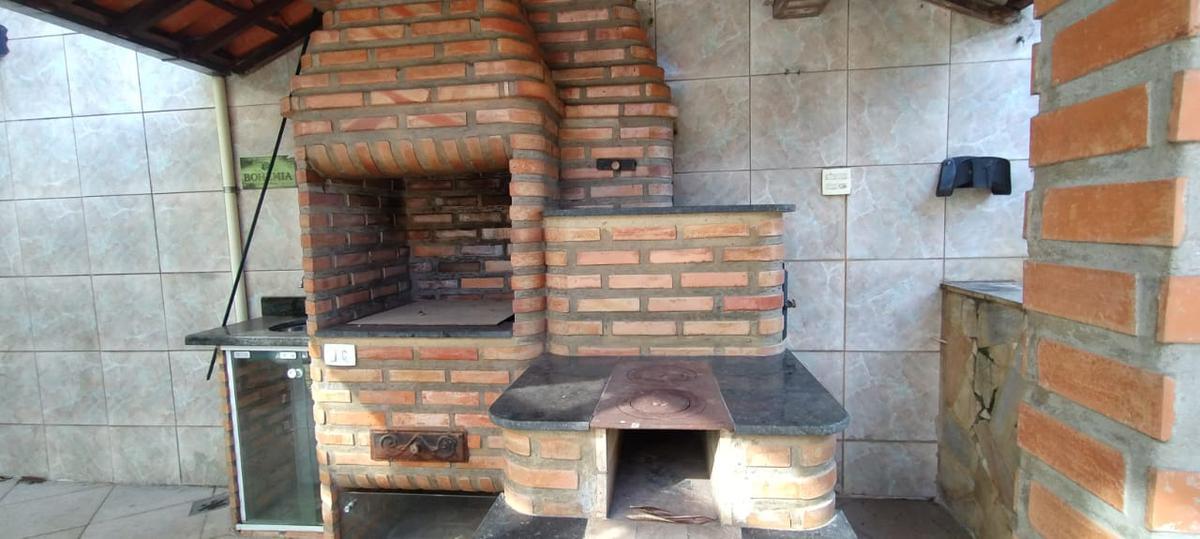 Casa, Santa Cruz, 5 Quartos, 4 Vagas, 1 Suíte