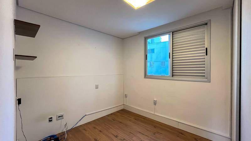 Apartamento, Luxemburgo, 3 Quartos, 1 Vaga, 1 Suíte