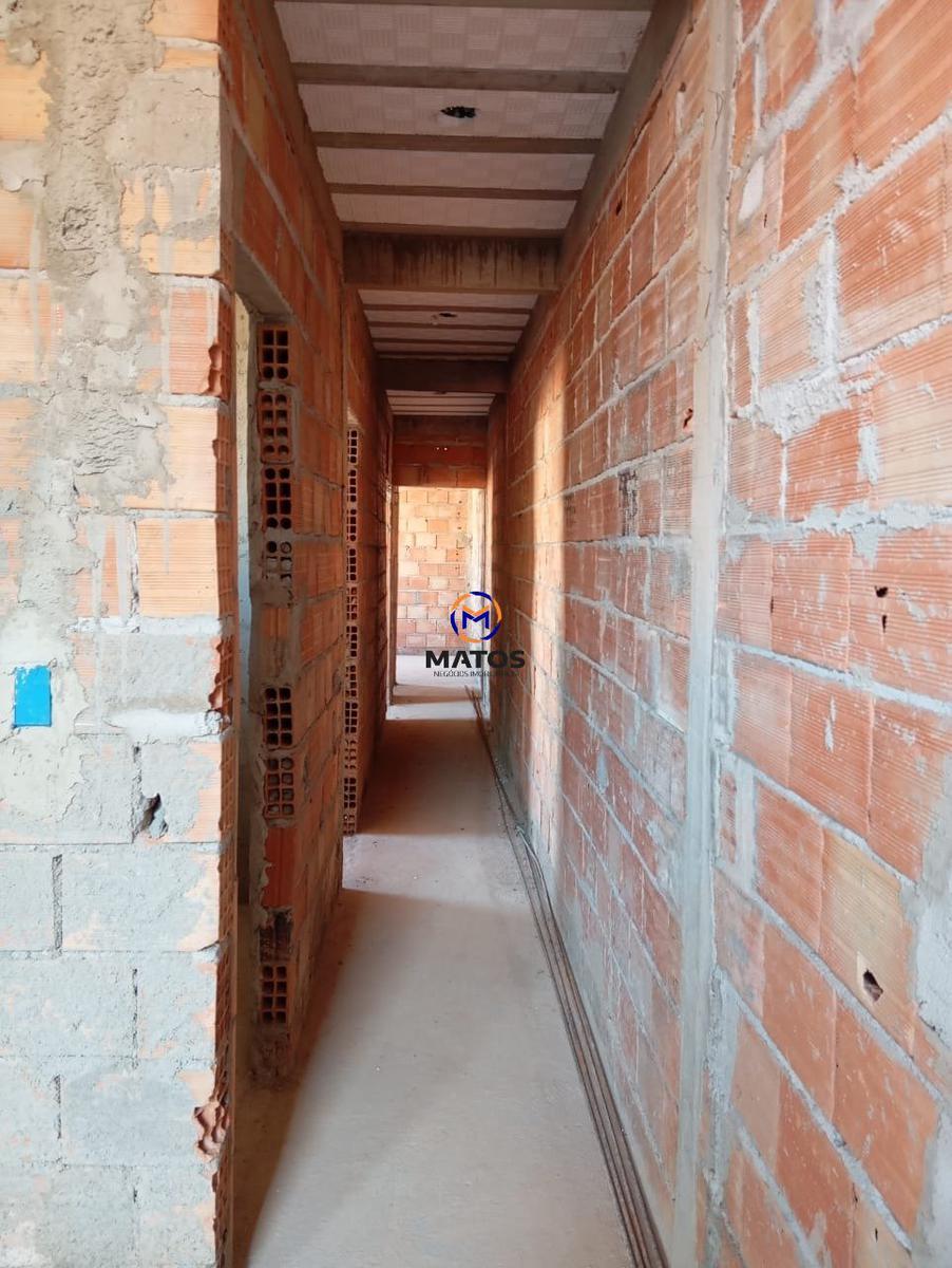 Casa, Novo Centro, 3 Quartos, 2 Vagas, 1 Suíte