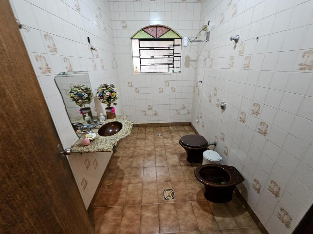 Casa, Dona Clara, 3 Quartos, 4 Vagas, 1 Suíte
