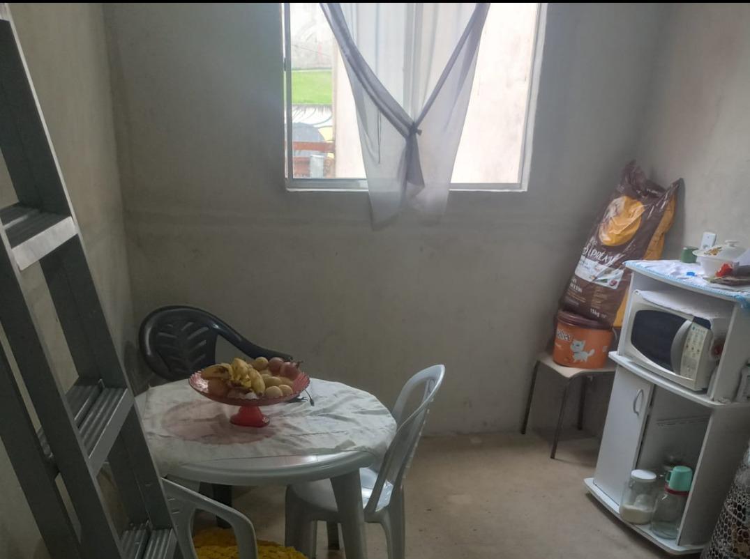 Casa, Santa Cruz Industrial, 1 Quarto, 3 Vagas