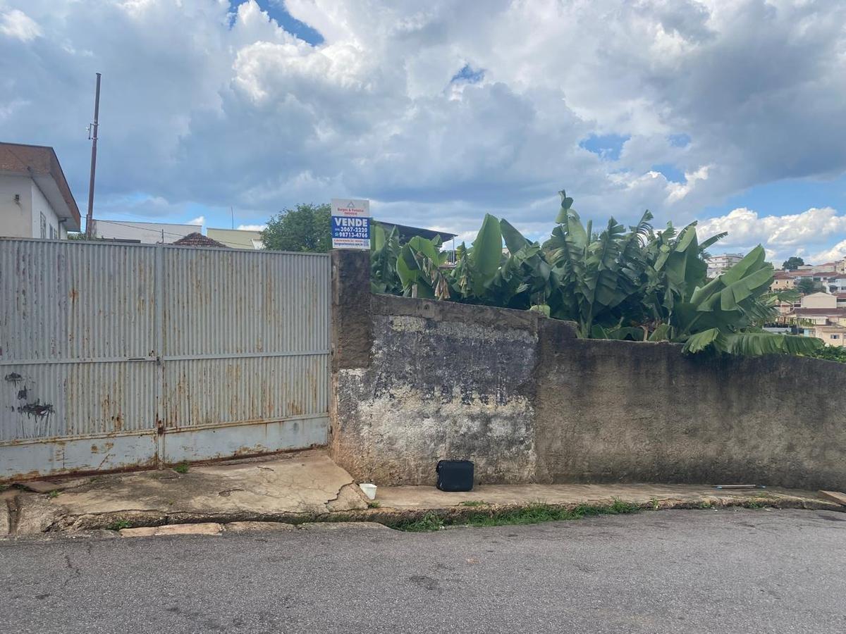 Casa, Vila Ipiranga, 1 Quarto, 2 Vagas