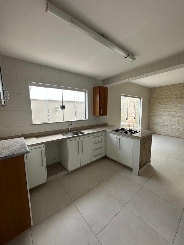 Casa, Santa Luiza, 0 Quarto, 0 Vaga
