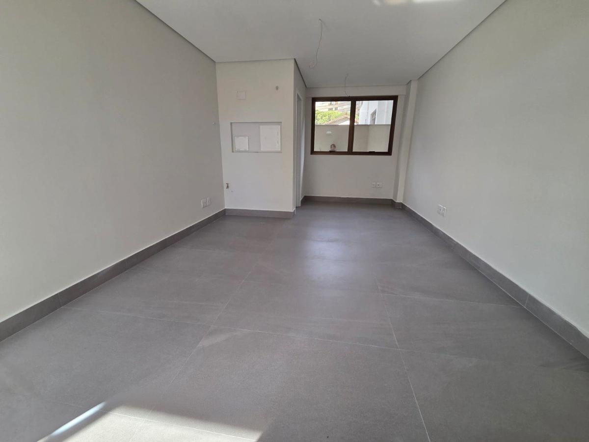 Sala, Barro Preto, 0 Quarto, 0 Vaga