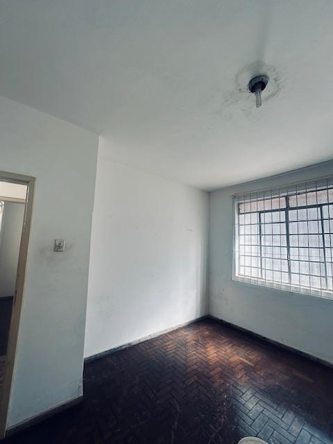 Casa, Floresta, 3 Quartos, 2 Vagas, 1 Suíte