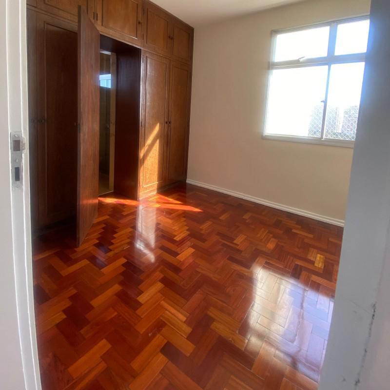 Apartamento, Floresta, 3 Quartos, 1 Vaga, 1 Suíte