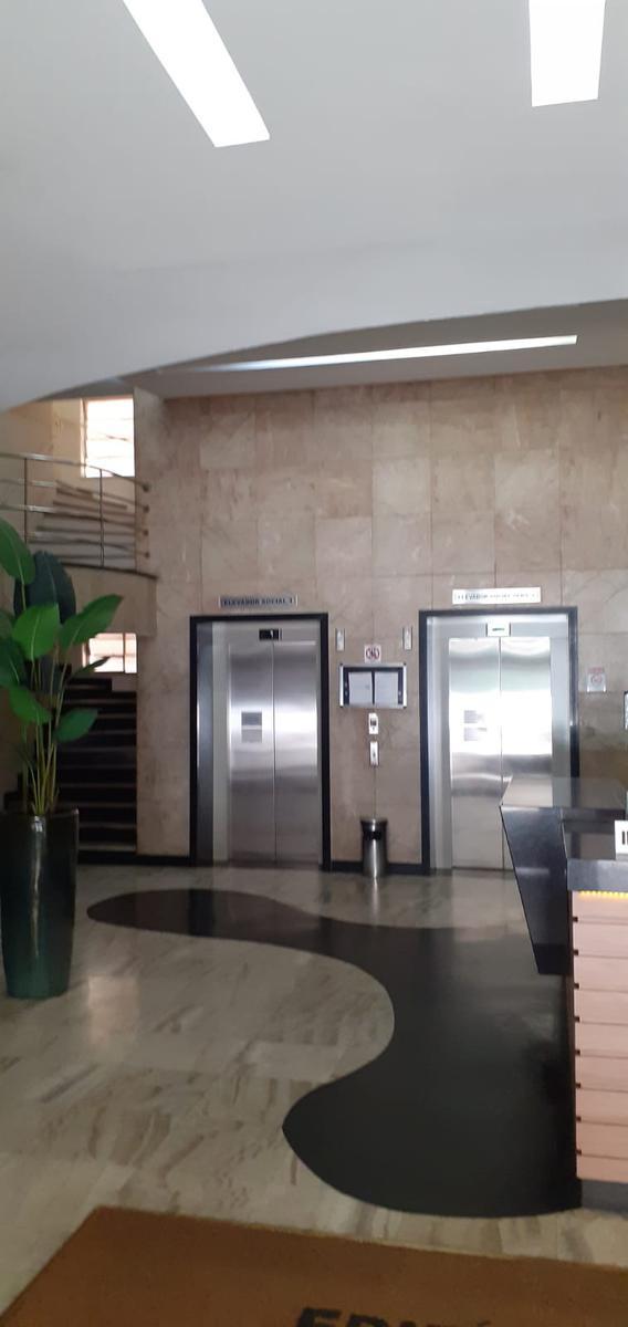 Sala, Centro, 0 Quarto, 0 Vaga