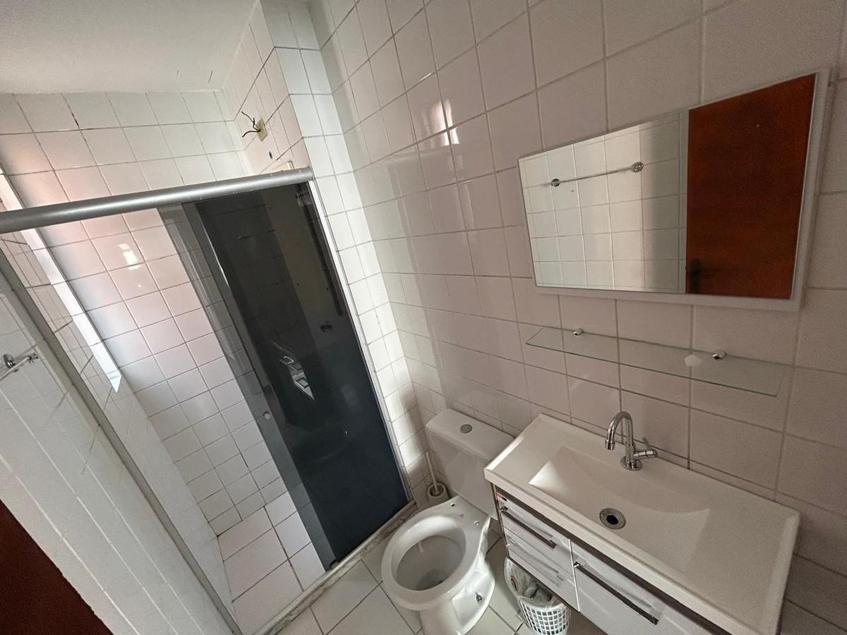 Apartamento, Centro, 2 Quartos, 1 Vaga