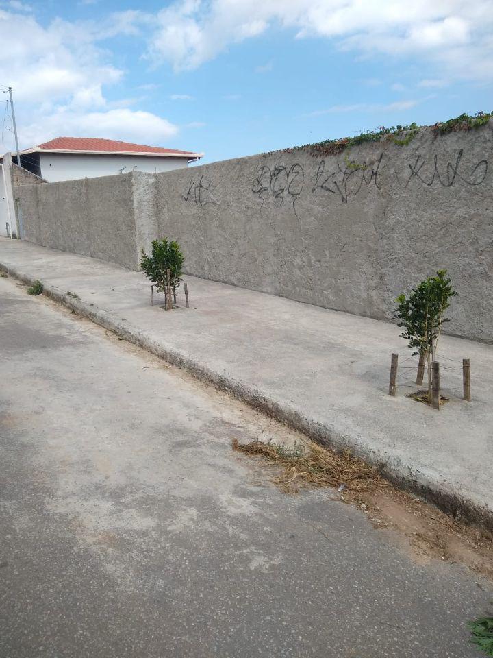 Lote, Novo Retiro, 0 Quarto, 2 Vagas