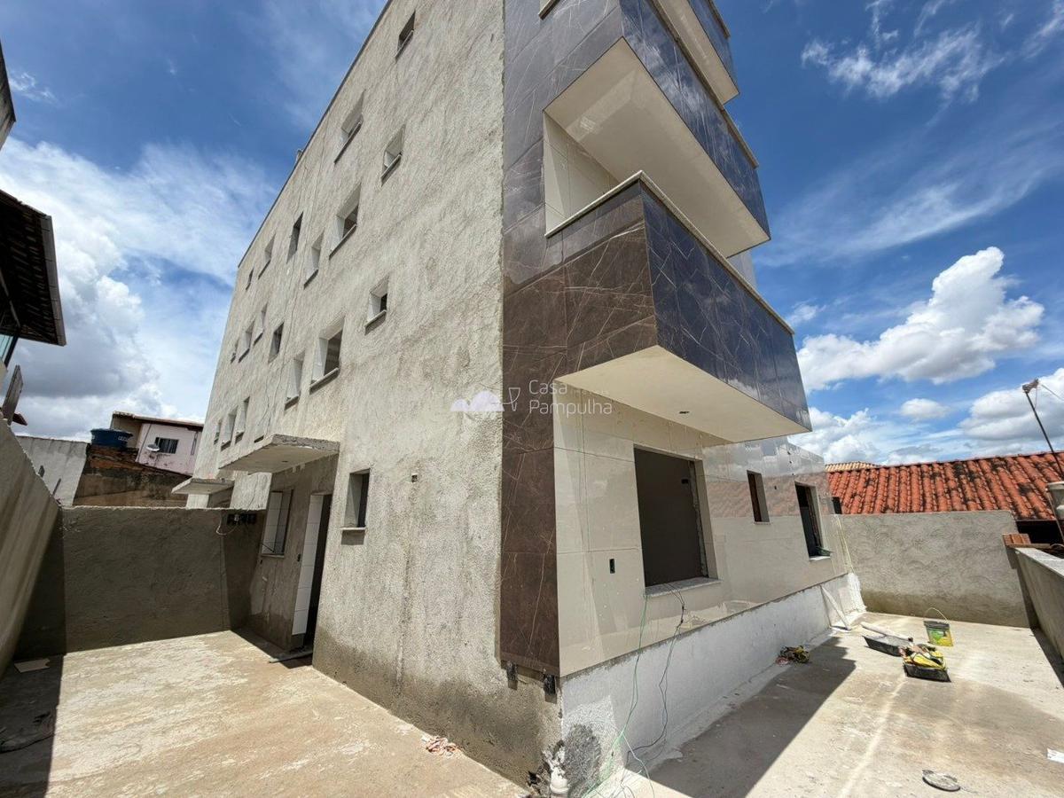 Apartamento, Santa Mônica, 2 Quartos, 1 Vaga