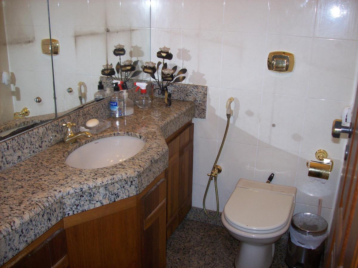 Casa, Planalto, 4 Quartos, 4 Vagas, 1 Suíte