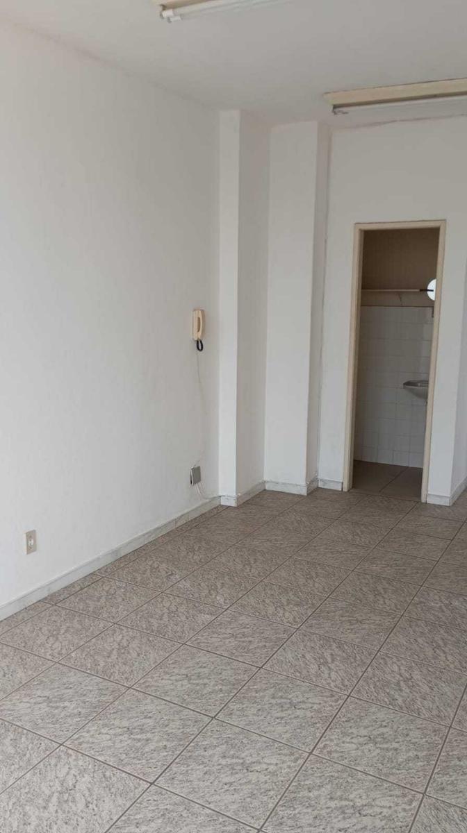Sala, Nova Suíssa, 0 Quarto, 0 Vaga